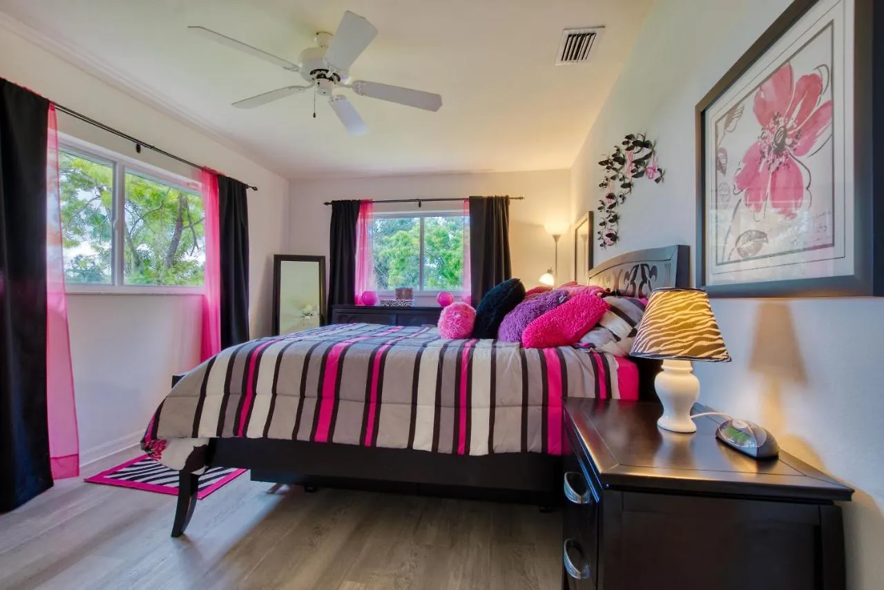 Villa Golfers Dream - 3 Beds - 2 Baths - 6 Guests - Golf Course & Spa - Incl. 10% Off Boat
