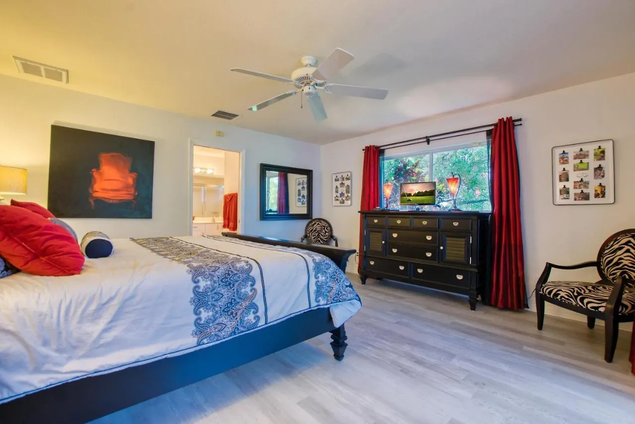 Golfers Dream - 3 Beds - 2 Baths - 6 Guests - Golf Course & Spa - Incl. 10% Off Boat