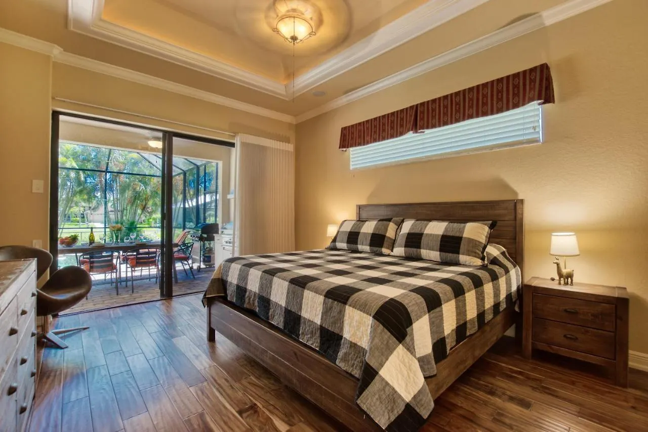 Miracle - 4 Beds - 2 Baths - 8 Guests - Pool/spa - Incl. 10% Off Boat *