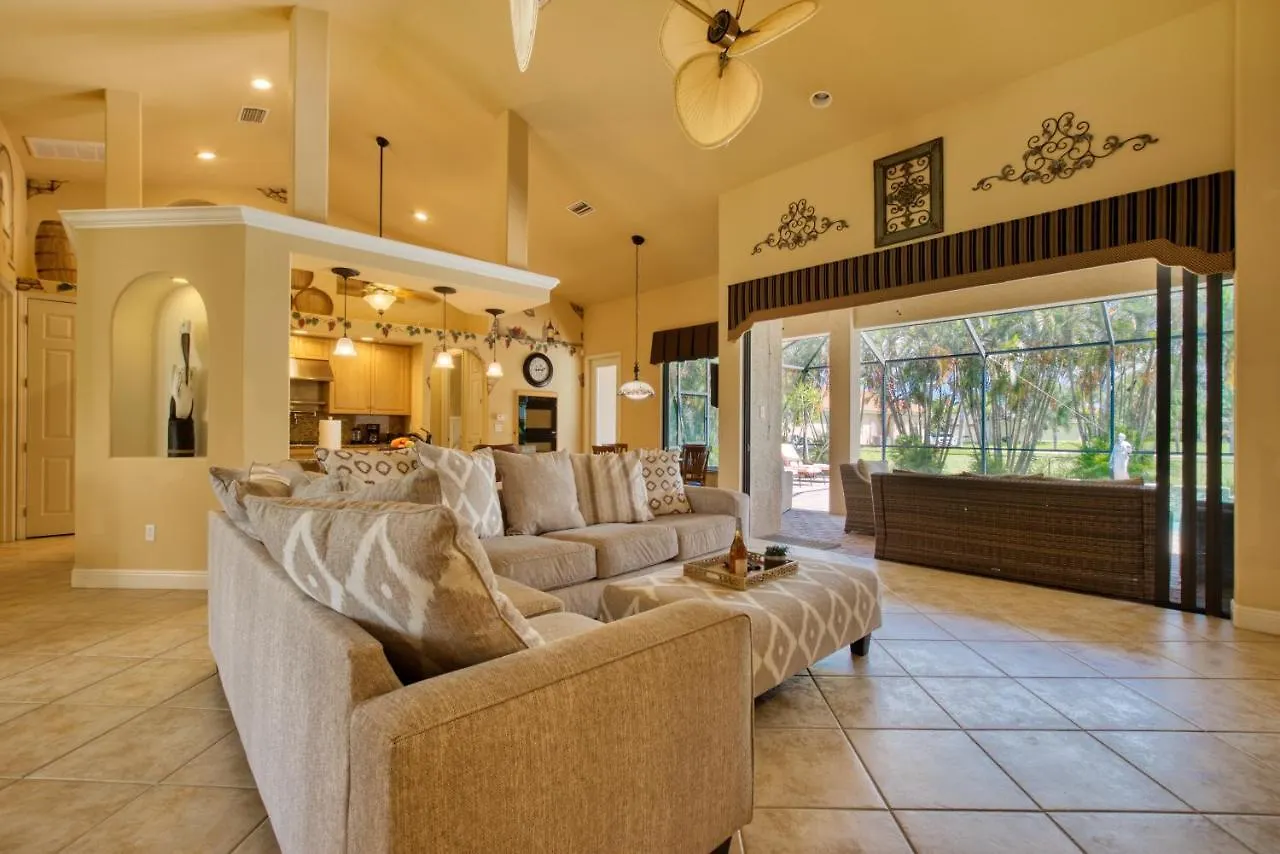 Miracle - 4 Beds - 2 Baths - 8 Guests - Pool/spa - Incl. 10% Off Boat Cape Coral