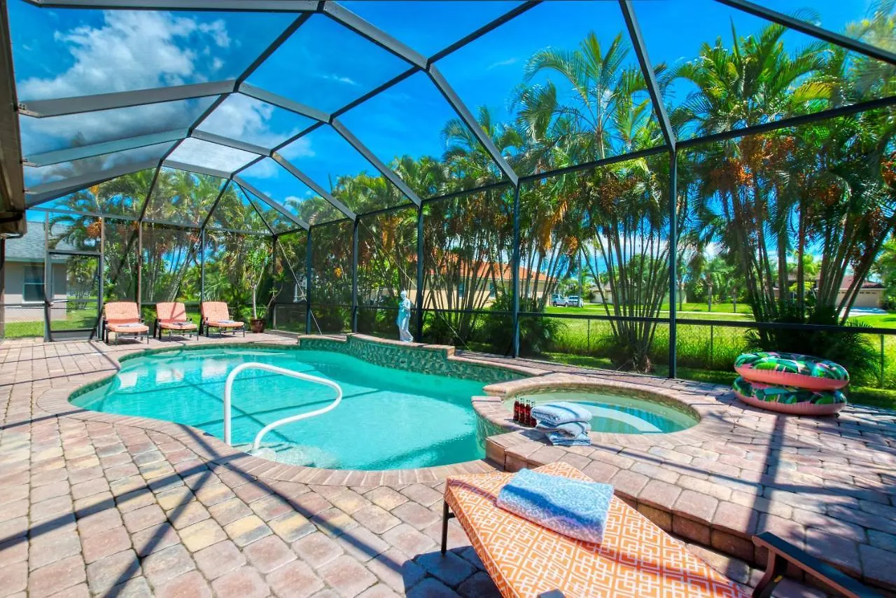 Miracle - 4 Beds - 2 Baths - 8 Guests - Pool/spa - Incl. 10% Off Boat * Cape Coral