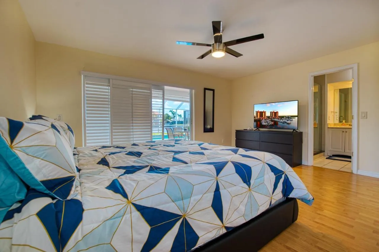Mikado - 3 Beds - 3 Baths - 6 Guests - Gulf Access & Pool/spa - Boat Villa