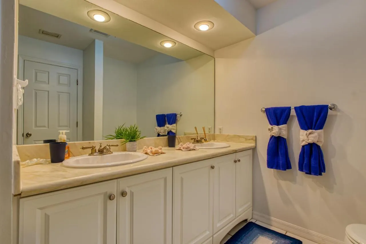 Mikado - 3 Beds - 3 Baths - 6 Guests - Gulf Access & Pool/spa - Boat Villa Cape Coral