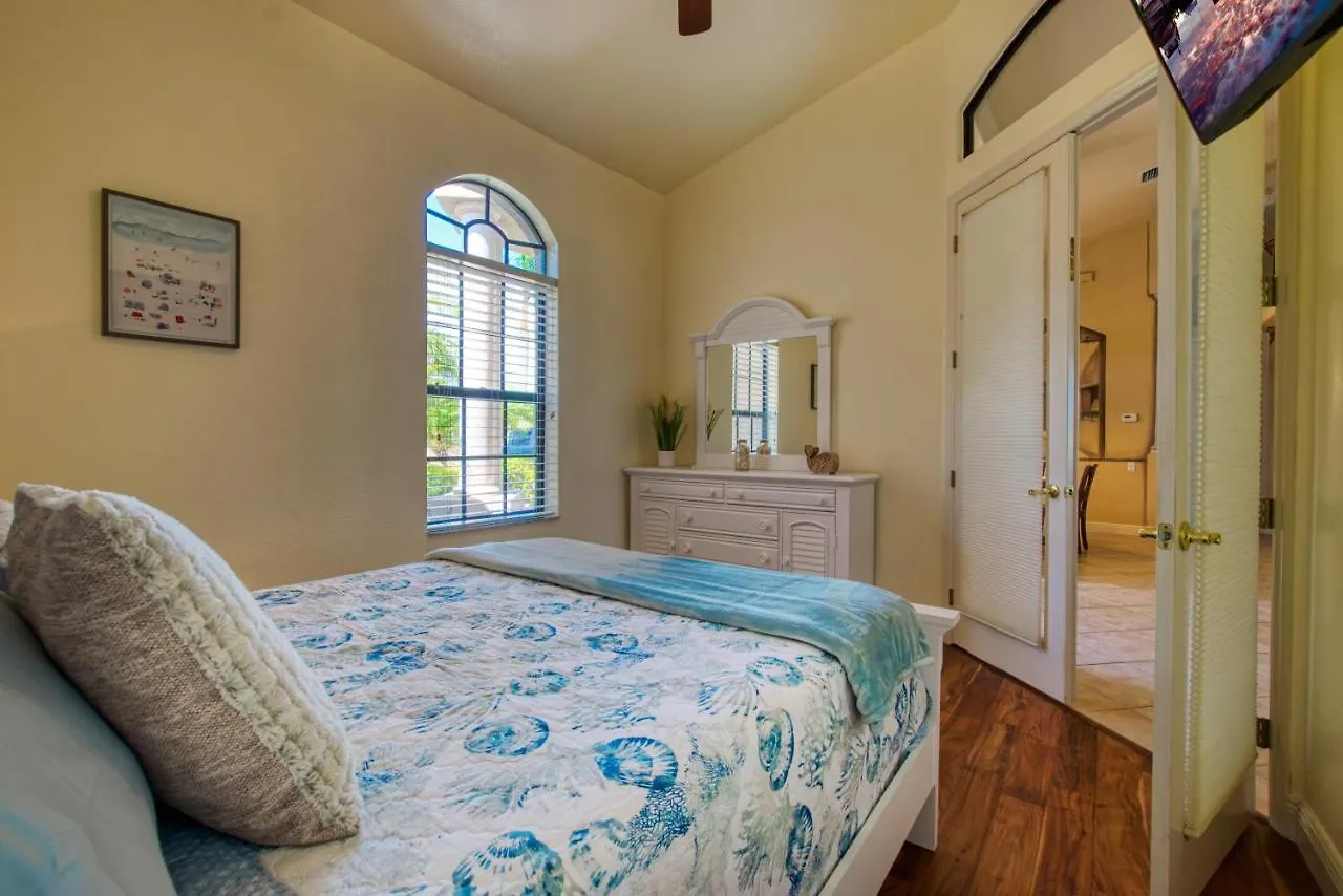 Miracle - 4 Beds - 2 Baths - 8 Guests - Pool/spa - Incl. 10% Off Boat *