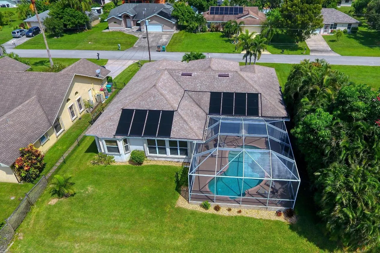 Waterfront - 3 Beds - 3 Baths - 6 Guests - Lakeview & Pool/spa - Incl. 10% Off Boat *
