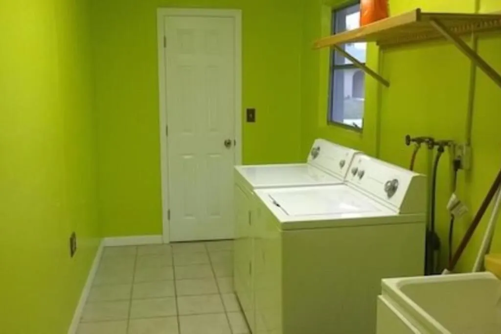 Downtown Serenity Retreats * Cape Coral