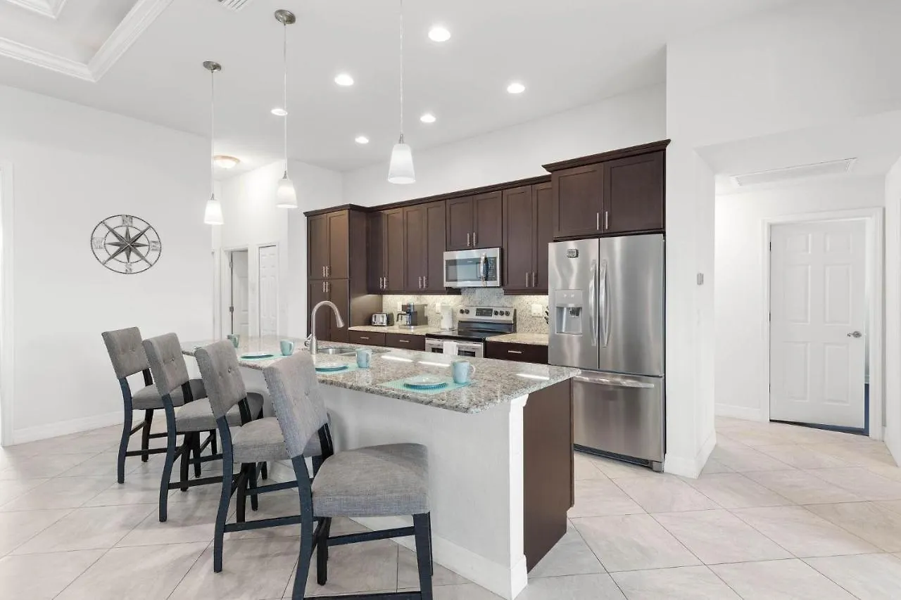 Rosa Cape Coral