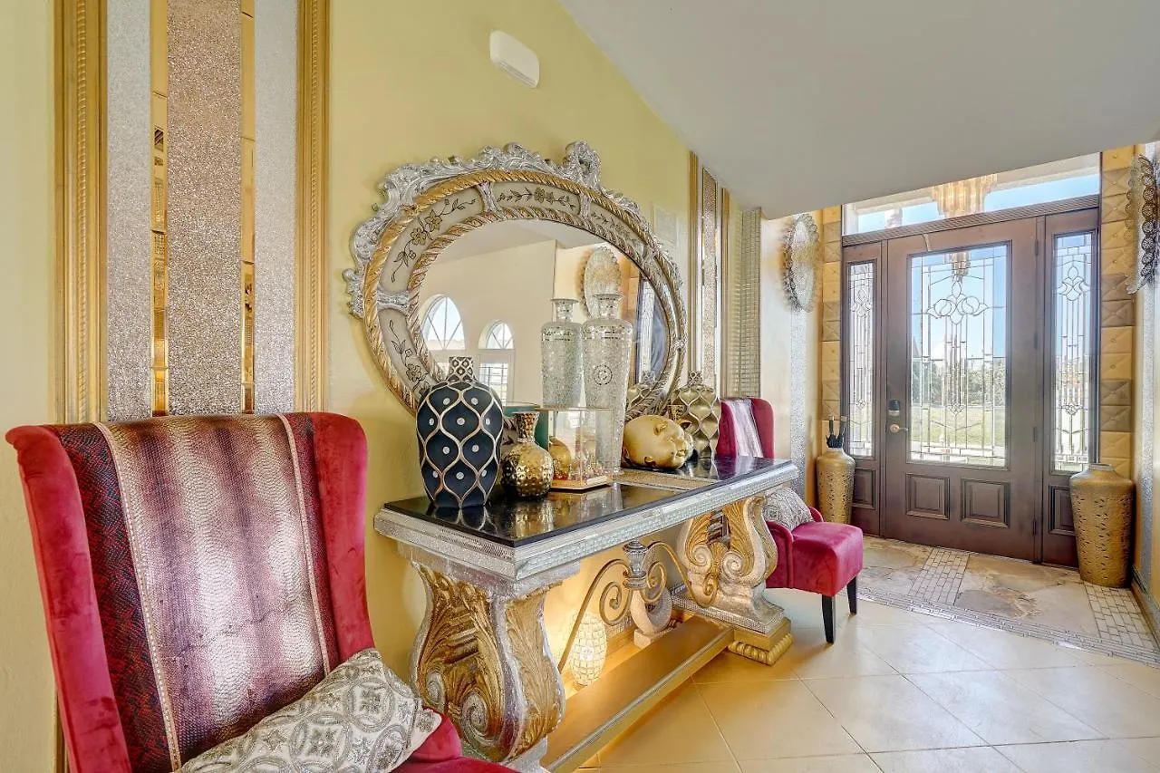 Ultra-luxury Golden In Cape * Cape Coral