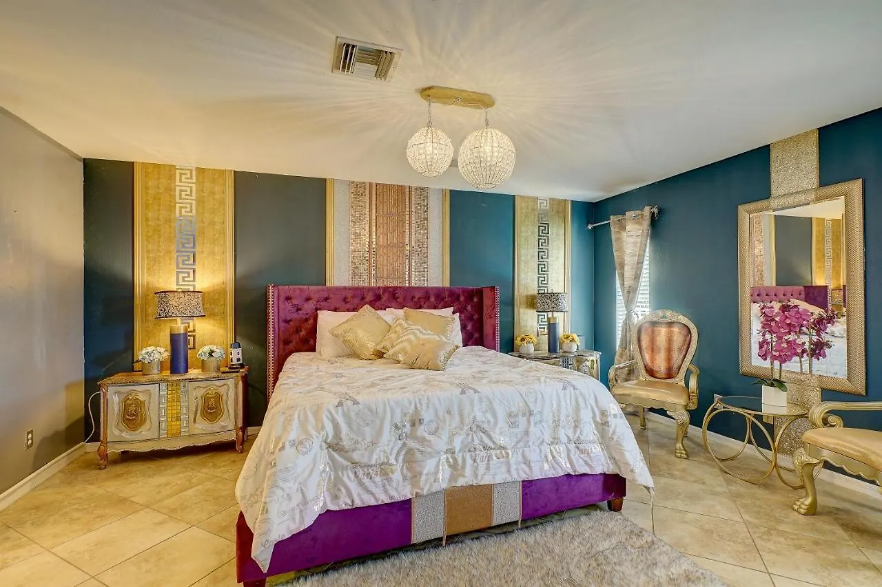 Ultra-luxury Golden In Cape Cape Coral