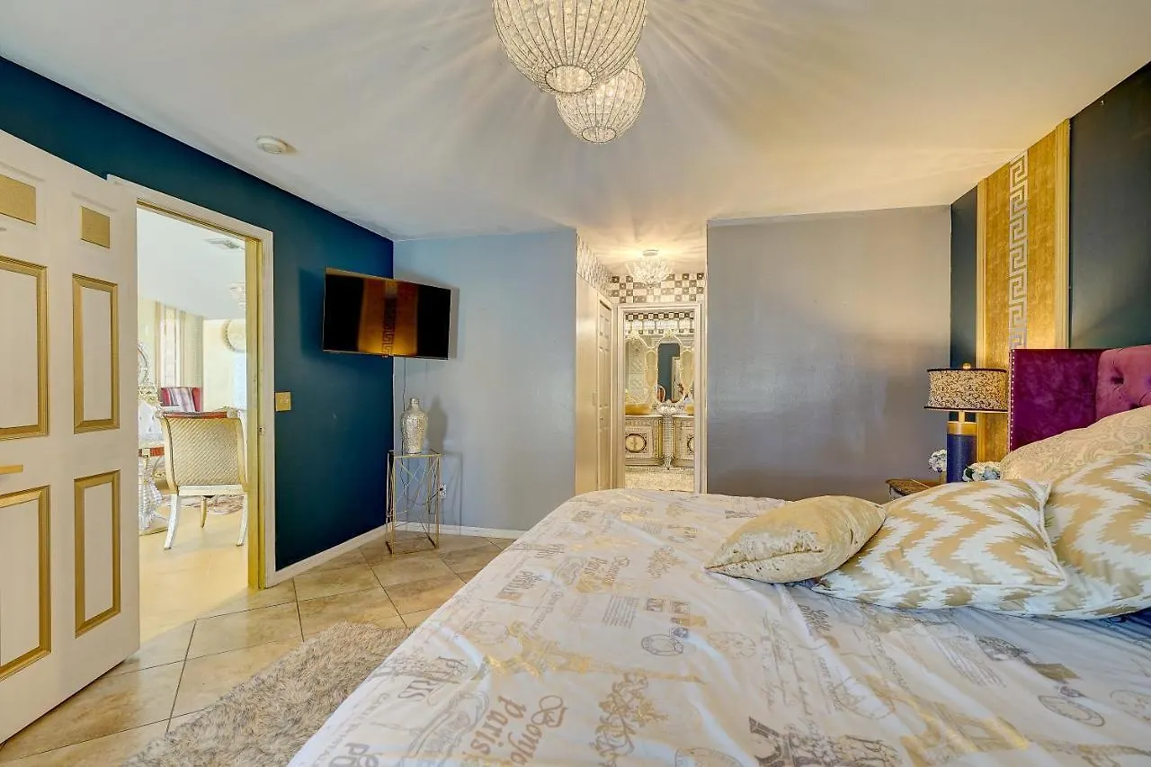 Ultra-luxury Golden In Cape Cape Coral