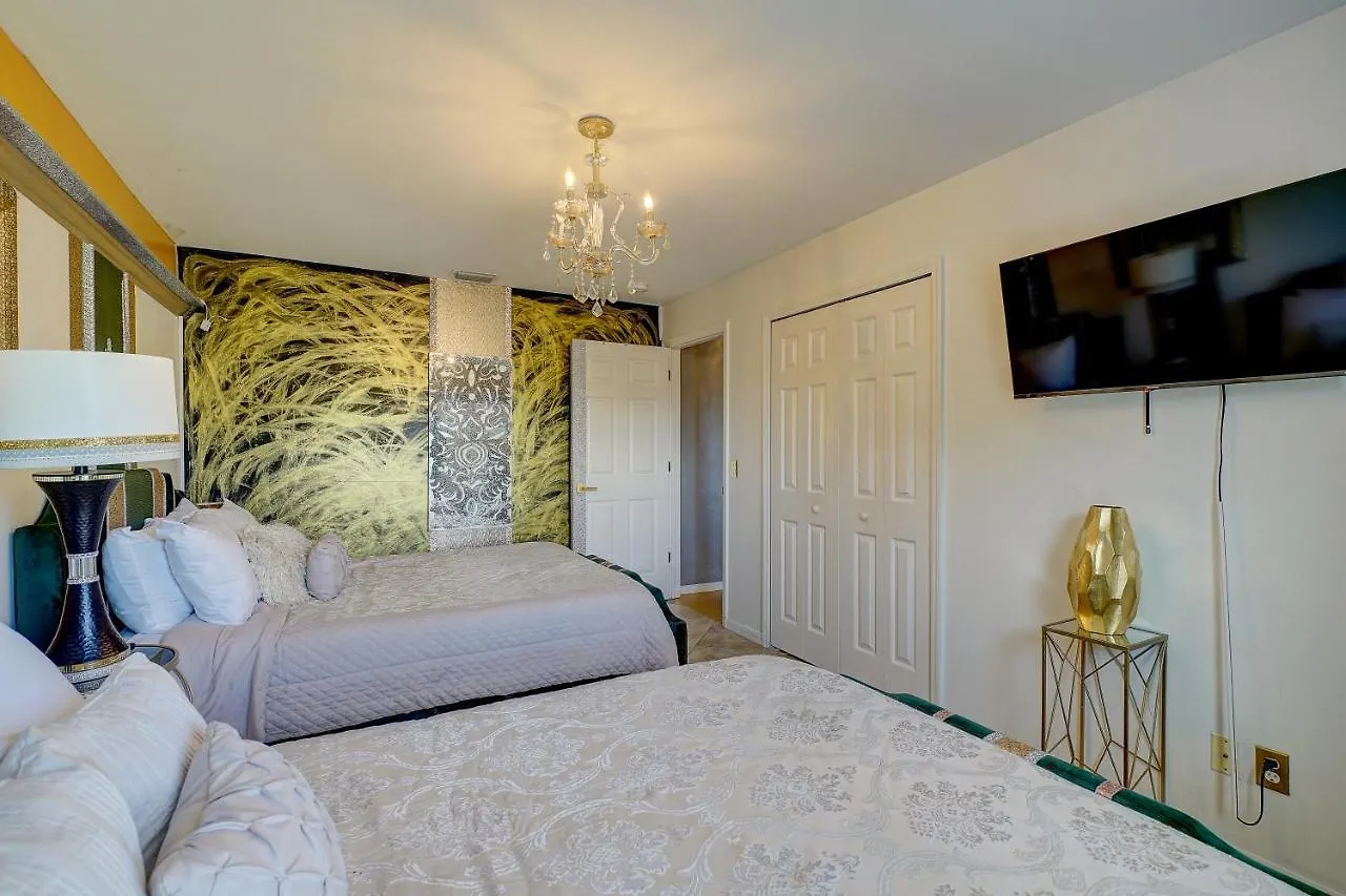 Ultra-luxury Golden In Cape Cape Coral