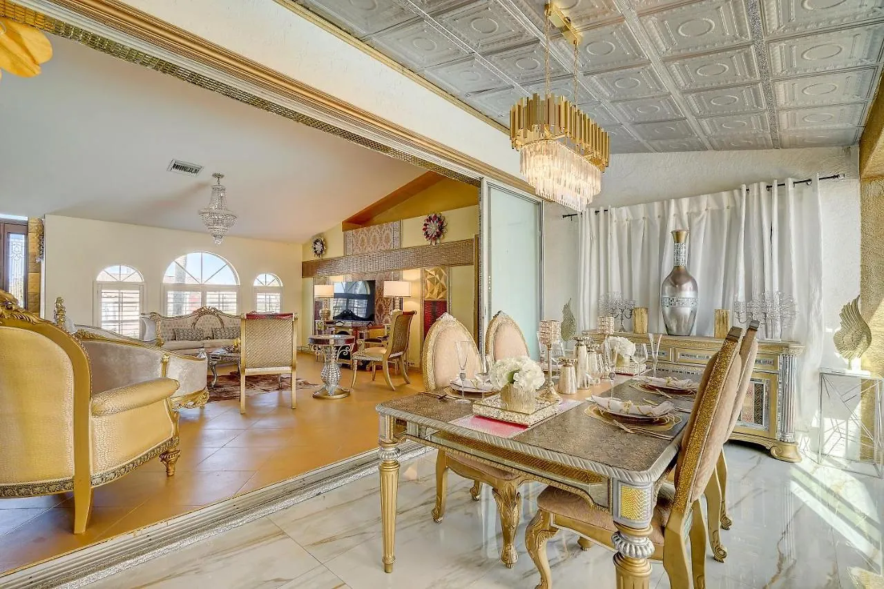 Ultra-luxury Golden In Cape * Cape Coral