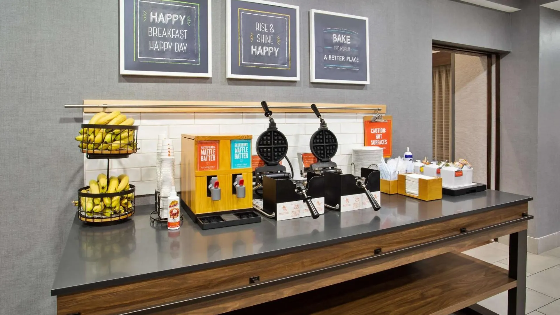 Hampton & / Myers Hotell