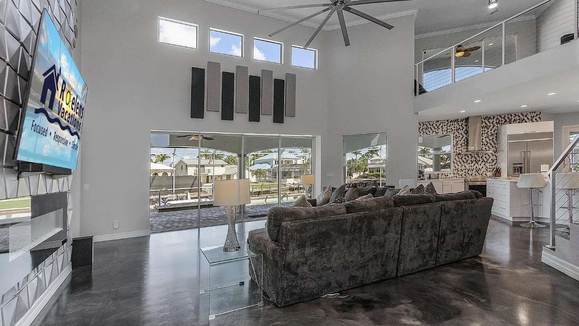 Whispering Palms - - Roelens Vacations Holiday home
