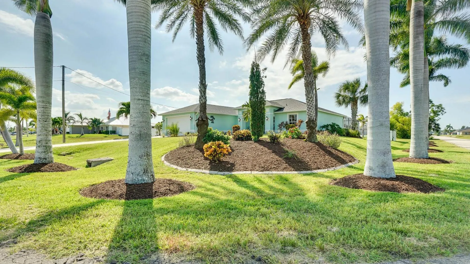Retreat With Heated Pool And Lanai!