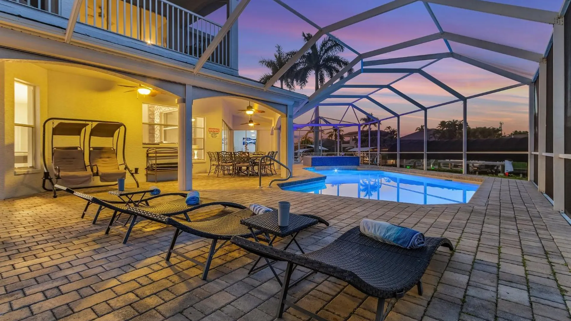 Whispering Palms - - Roelens Vacations Holiday home *