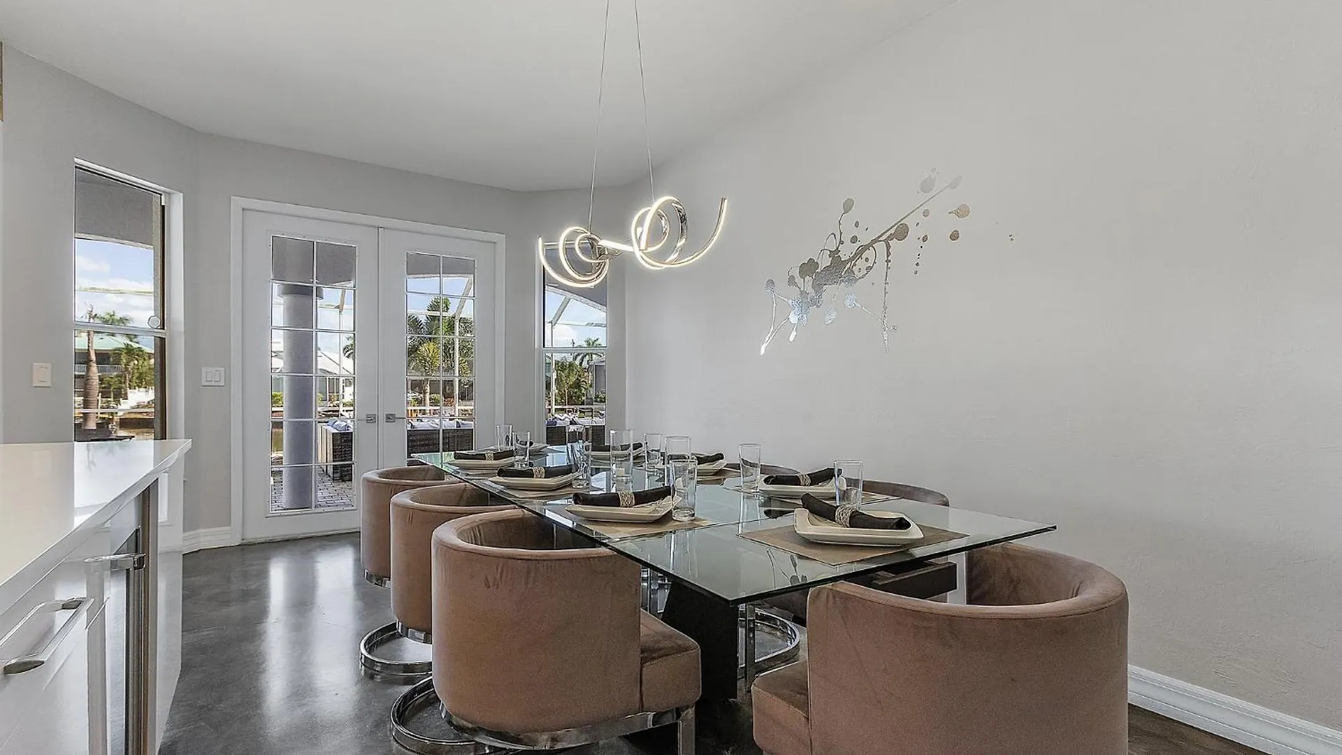 Whispering Palms - - Roelens Vacations Holiday home
