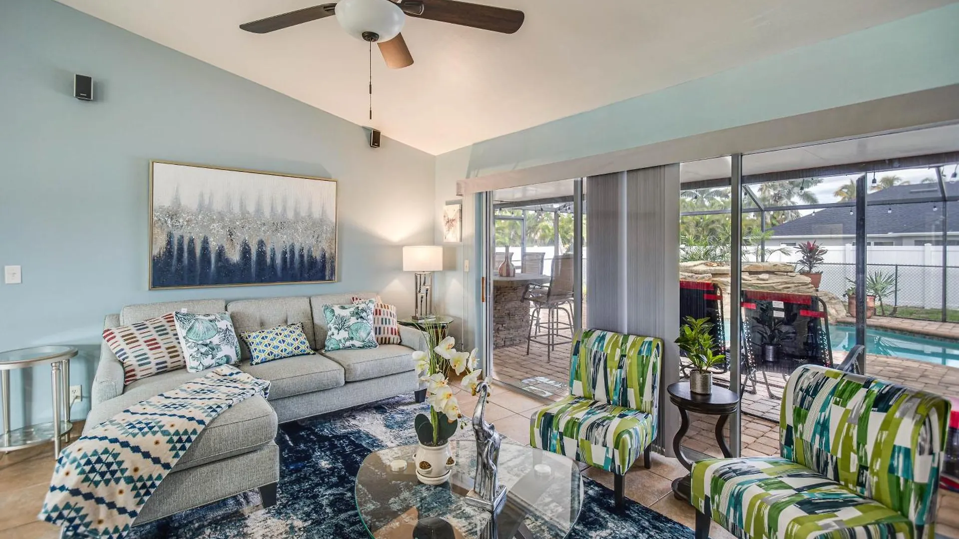 Spacious Retreat With Private Pool! Cape Coral