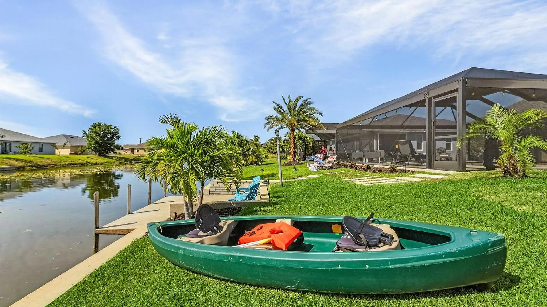Wow Views On Freshwater Canal, Kayak, Pool - Cape Cheers - Roelens Vacations *