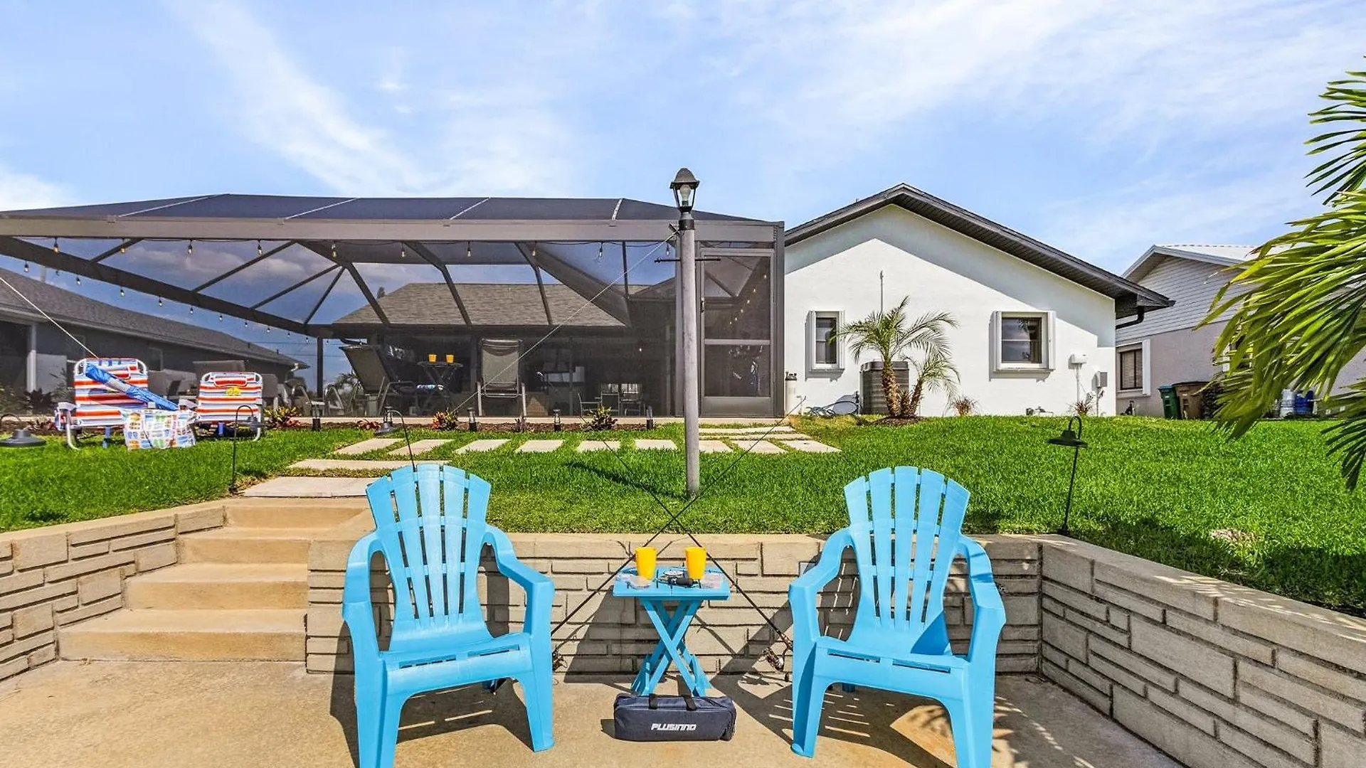Wow Views On Freshwater Canal, Kayak, Pool - Cape Cheers - Roelens Vacations * Cape Coral