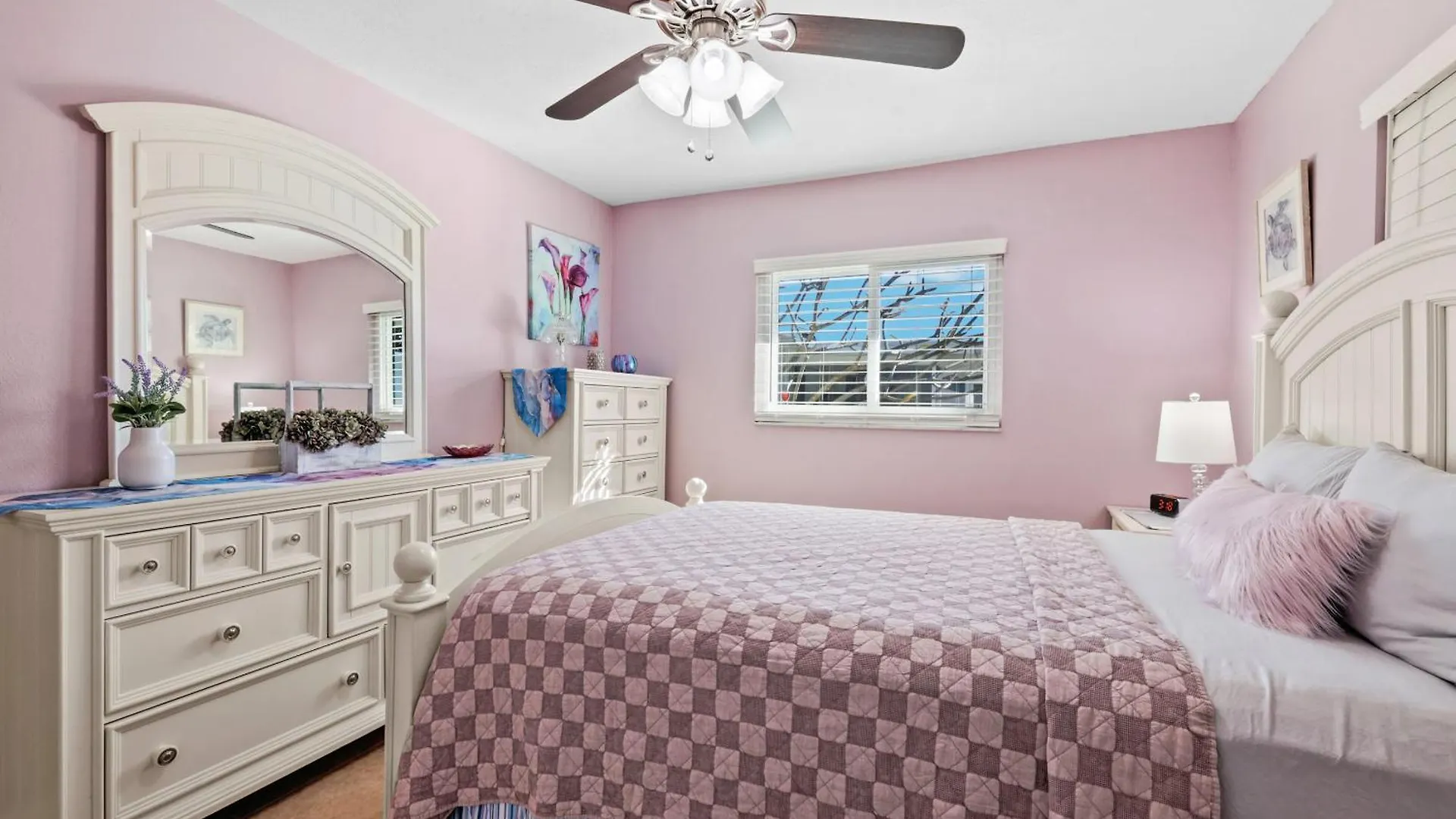 Lovely With Oversized Heated Pool In Quiet Neighborhood - Polish Palace South * Cape Coral