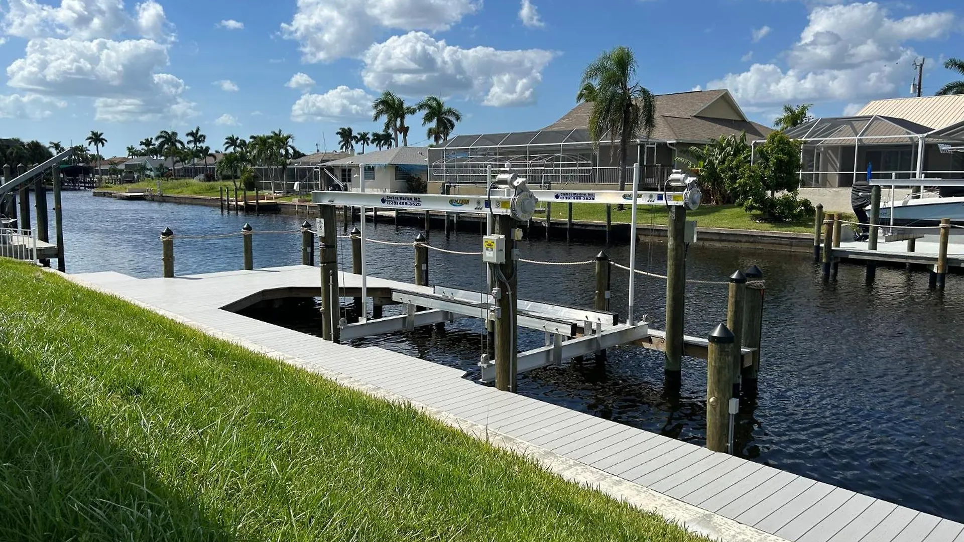 Luxurious Modern Waterfront Home-desirable Pelican Area