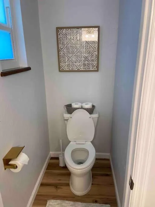 Anchored-gulf Access, 4 Bedrm, 2 Bath, Dock * Cape Coral