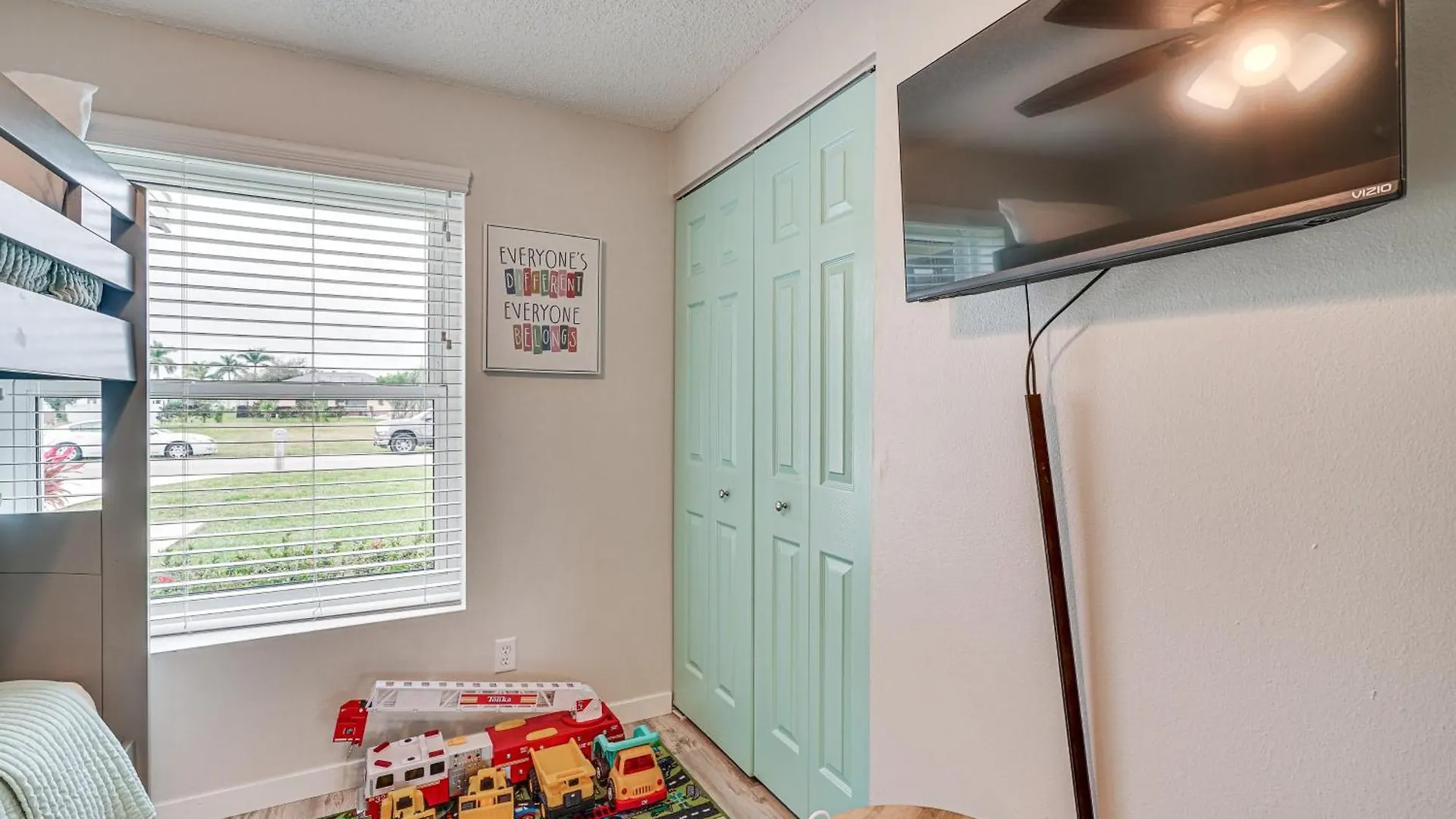 Family-friendly With Private Pool! Cape Coral