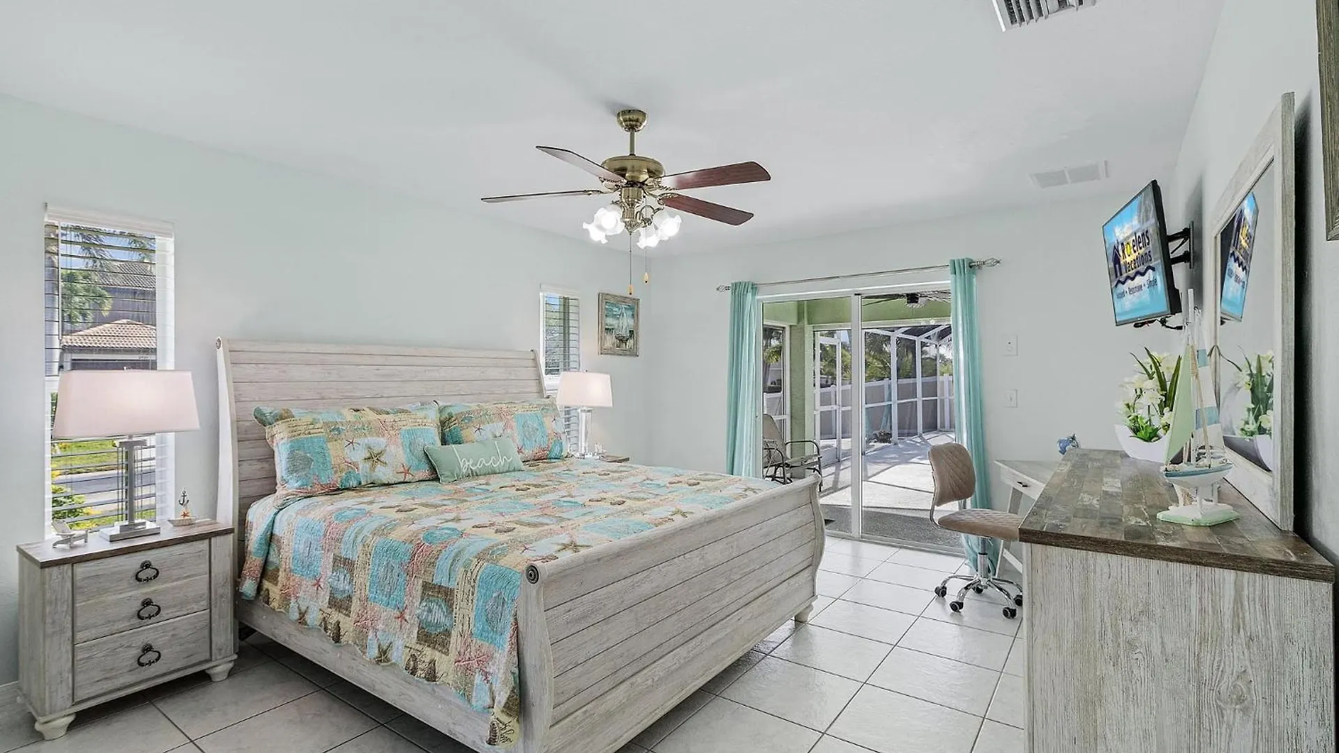 Relax & Unwind In Great Location, Bicycles, Heated Pool - House - Roelens * Cape Coral