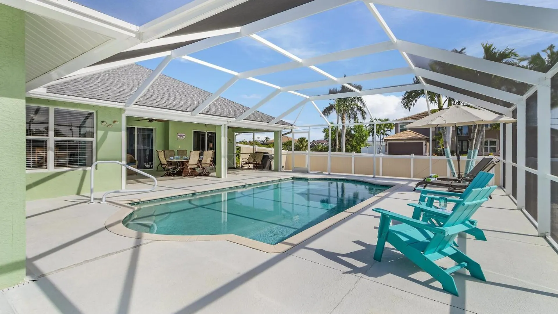 Relax & Unwind In Great Location, Bicycles, Heated Pool - House - Roelens