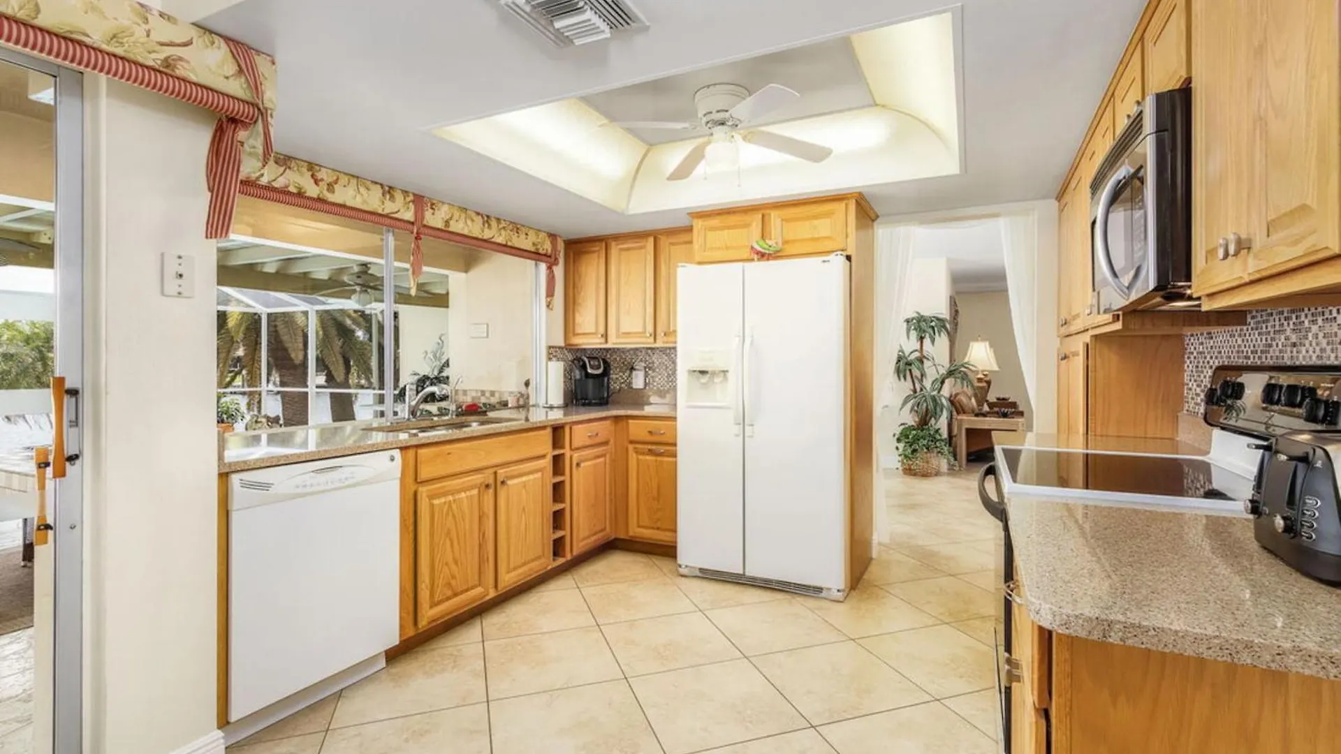 Catalina Isles - Holidays In Paradise * Cape Coral
