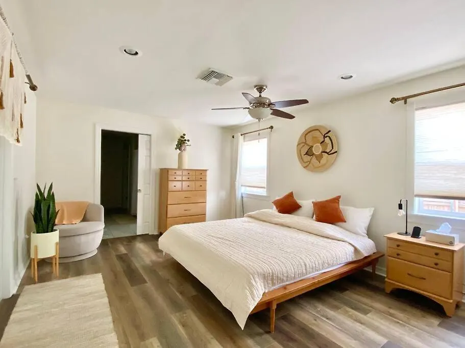 Holiday home Hidden Gem: Escape To Newlin In