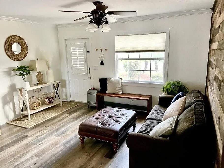 Hidden Gem: Escape To Newlin In