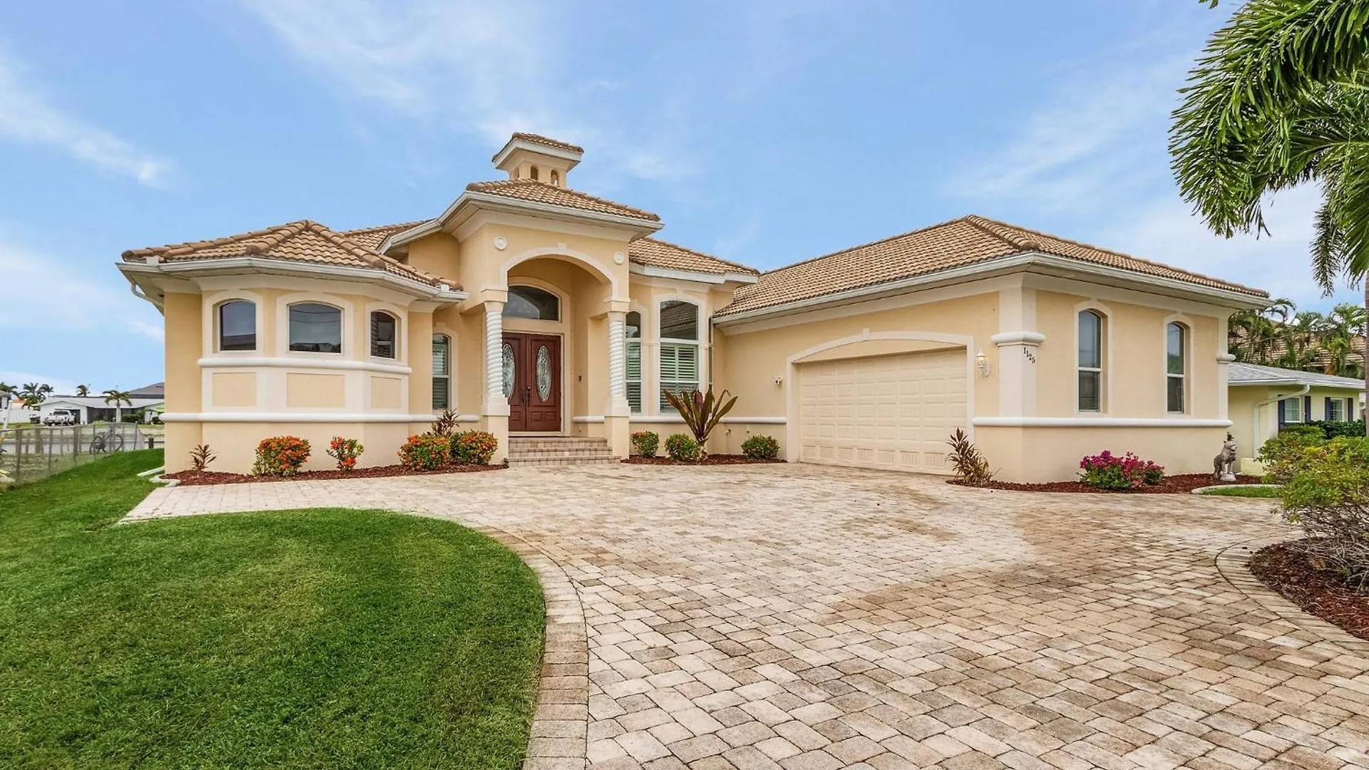 Luxury Waterfront Direct Gulf Access - Walk To & Bikes - Coral Mist - Holiday home *