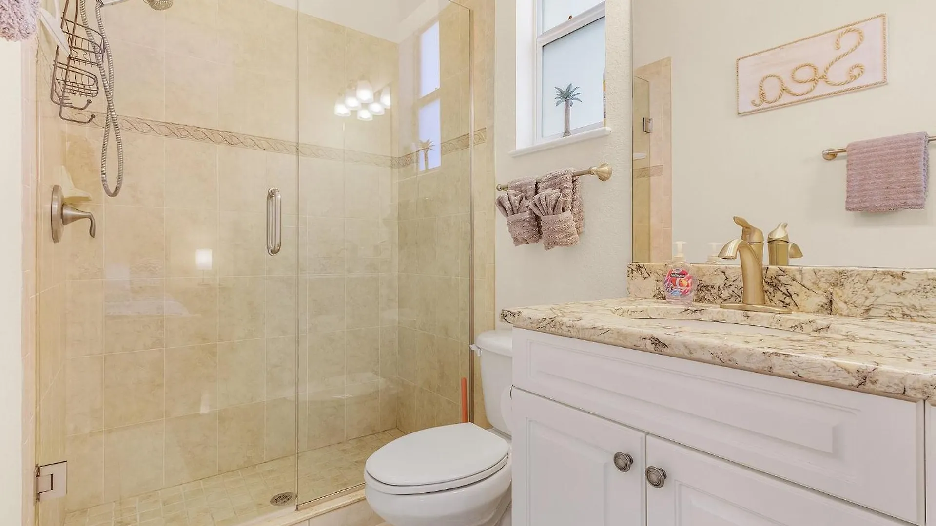 Holiday home Luxury Waterfront Direct Gulf Access - Walk To & Bikes - Coral Mist - Cape Coral