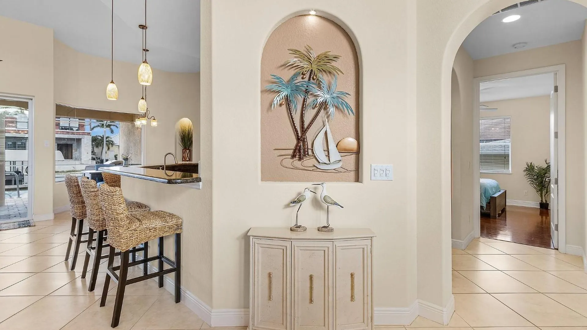 Holiday home Luxury Waterfront Direct Gulf Access - Walk To & Bikes - Coral Mist - Cape Coral