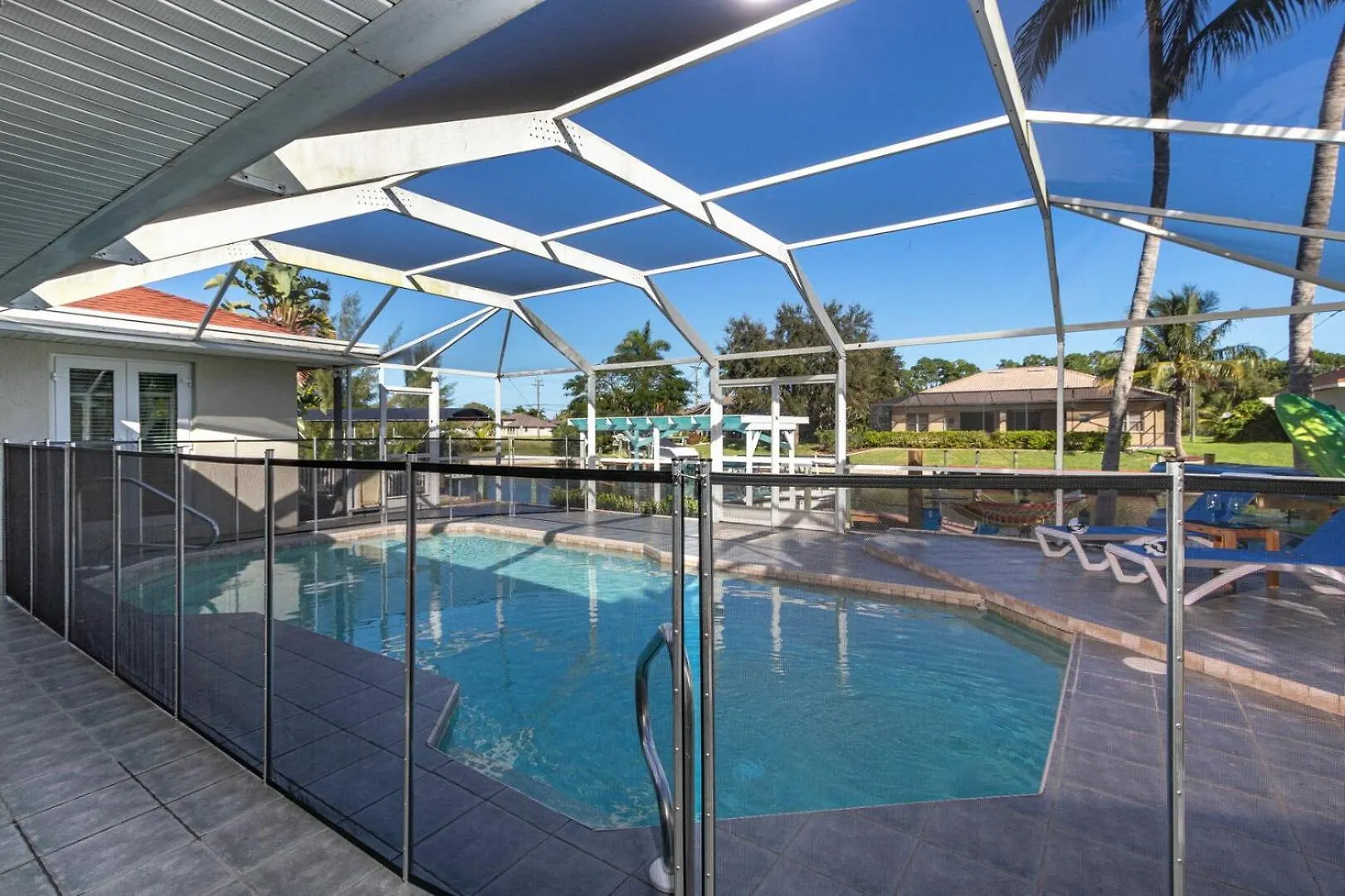 Adventure Awaits With Heated Pool, Kayaks, Pool Table, & Private - Palmas Holiday home *