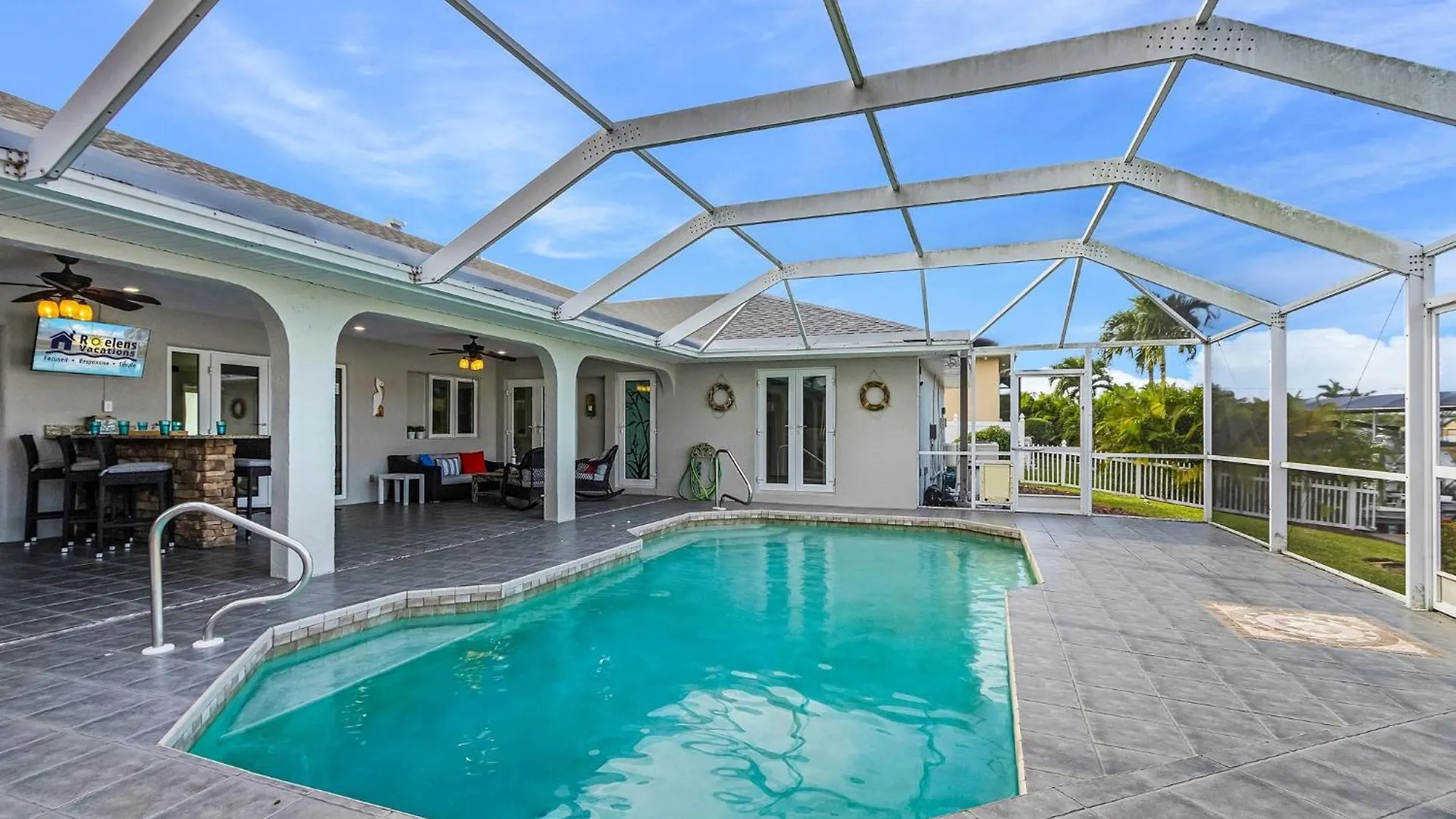 Holiday home Adventure Awaits With Heated Pool, Kayaks, Pool Table, & Private - Palmas *