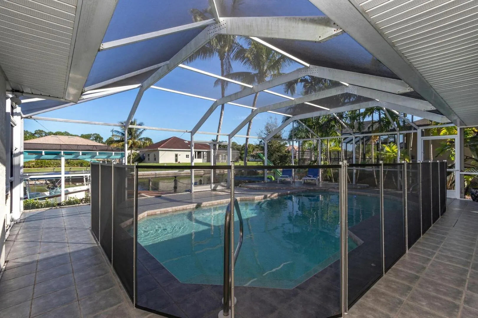 Adventure Awaits With Heated Pool, Kayaks, Pool Table, & Private - Palmas