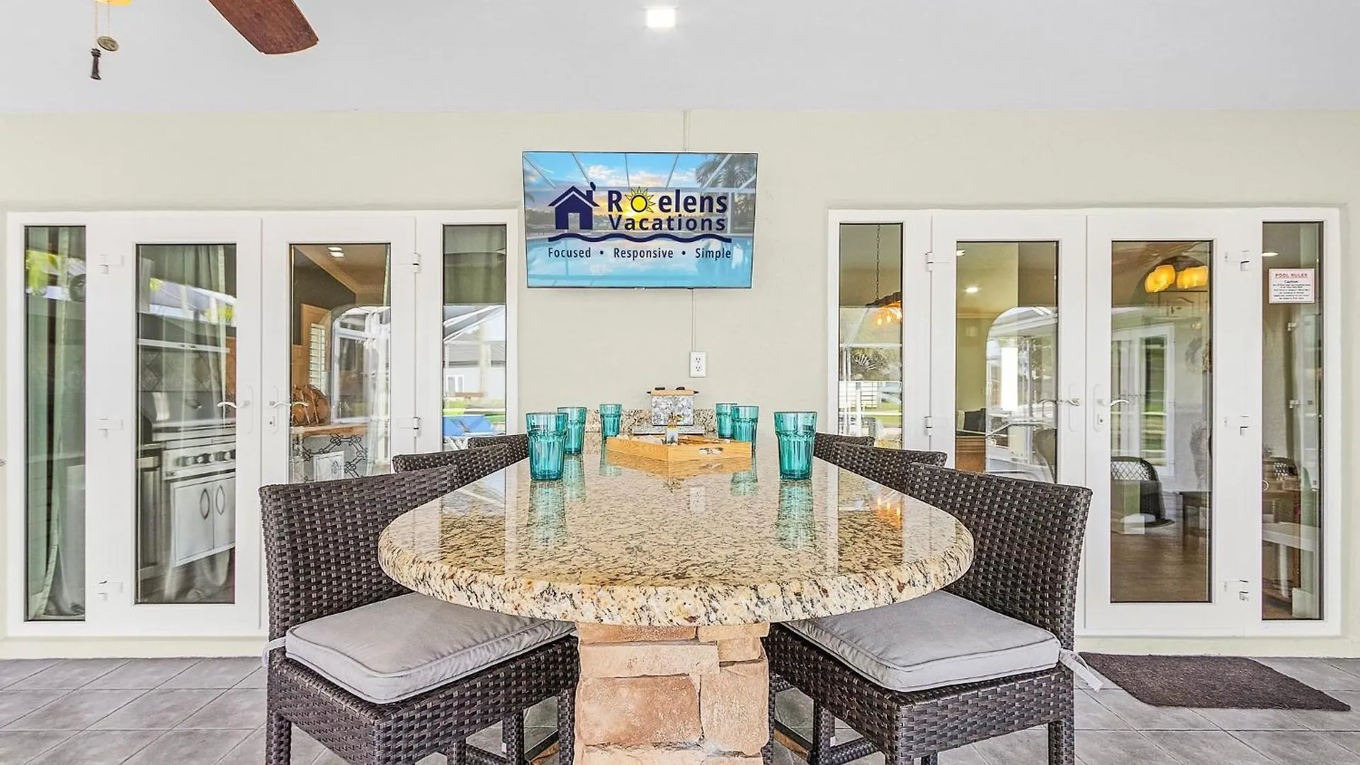 Holiday home Adventure Awaits With Heated Pool, Kayaks, Pool Table, & Private - Palmas Cape Coral