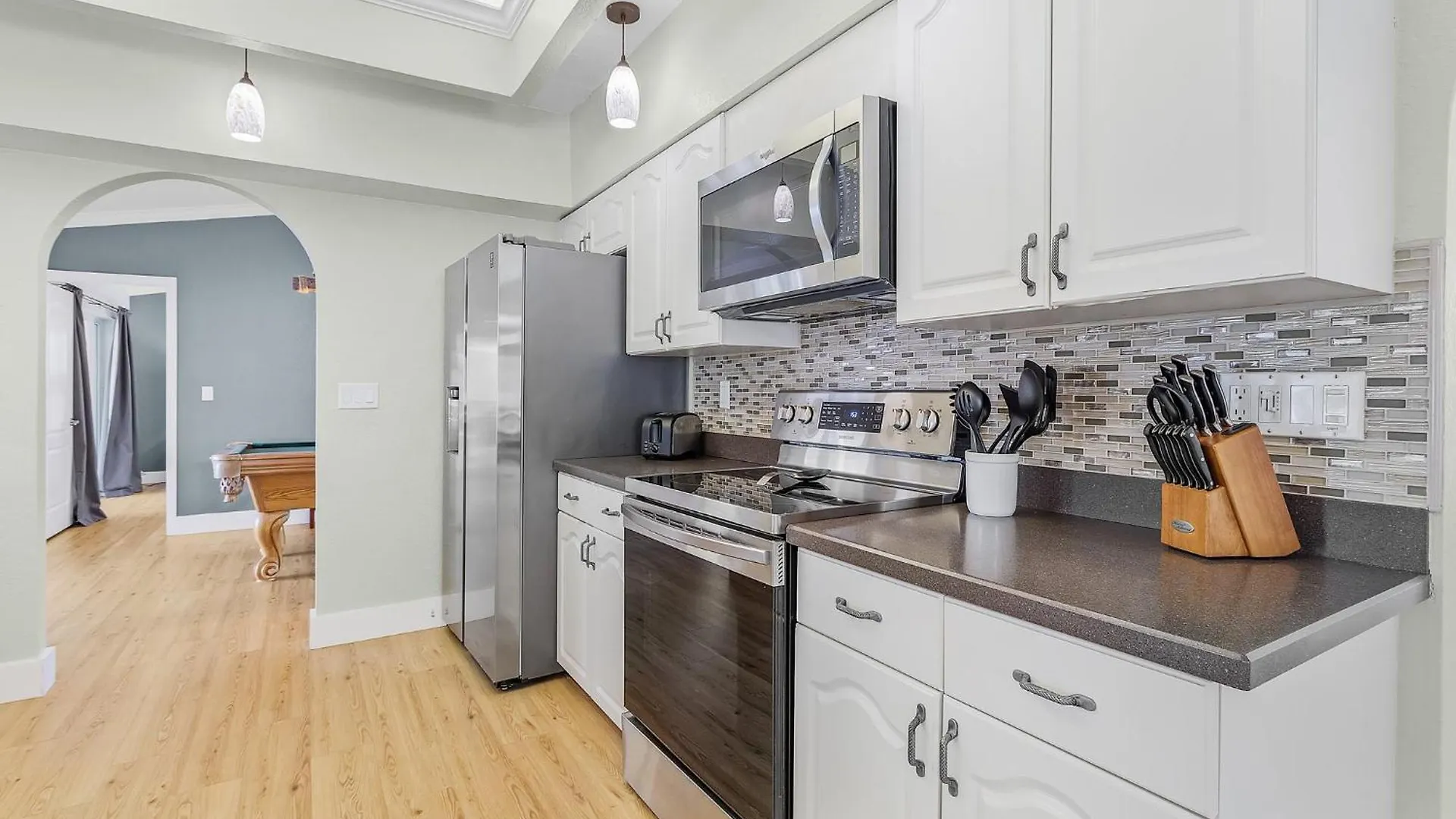 Adventure Awaits With Heated Pool, Kayaks, Pool Table, & Private - Palmas Holiday home Cape Coral