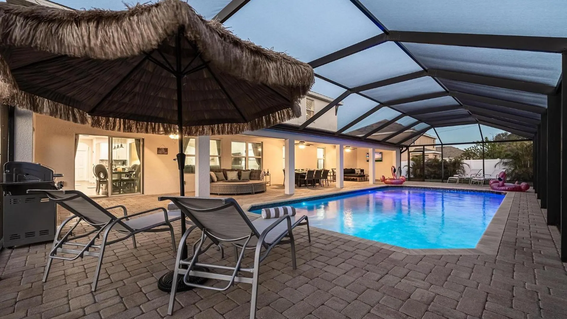 Large Pool, Large Lanai, Large Yard, Sleeps 14! - A Grand Oasis Holiday home Cape Coral