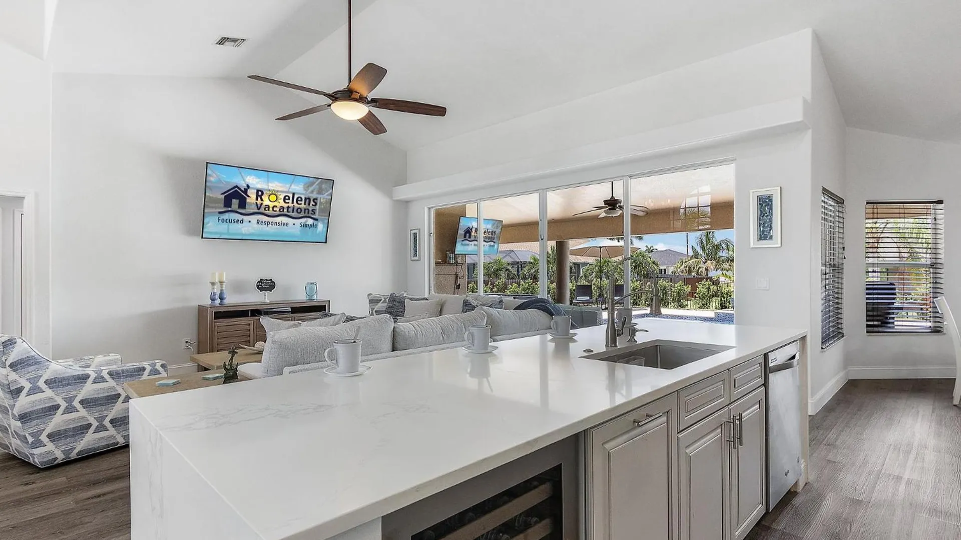 Holiday home Heated Pool, Hot Tub, Sleeps 6! - Good Times And Tan Lines - Roelens Vacations Cape Coral