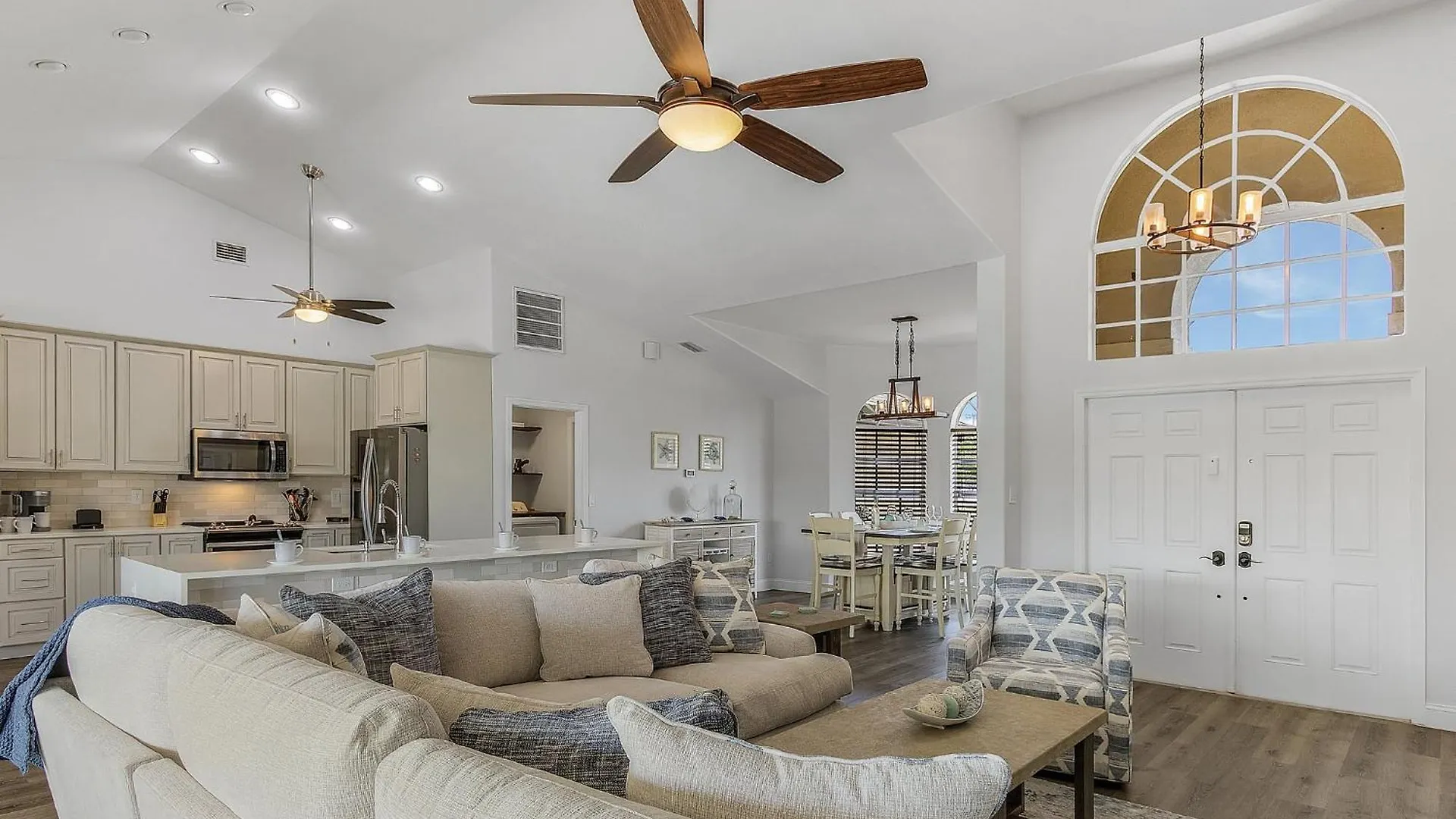 Holiday home Heated Pool, Hot Tub, Sleeps 6! - Good Times And Tan Lines - Roelens Vacations Cape Coral