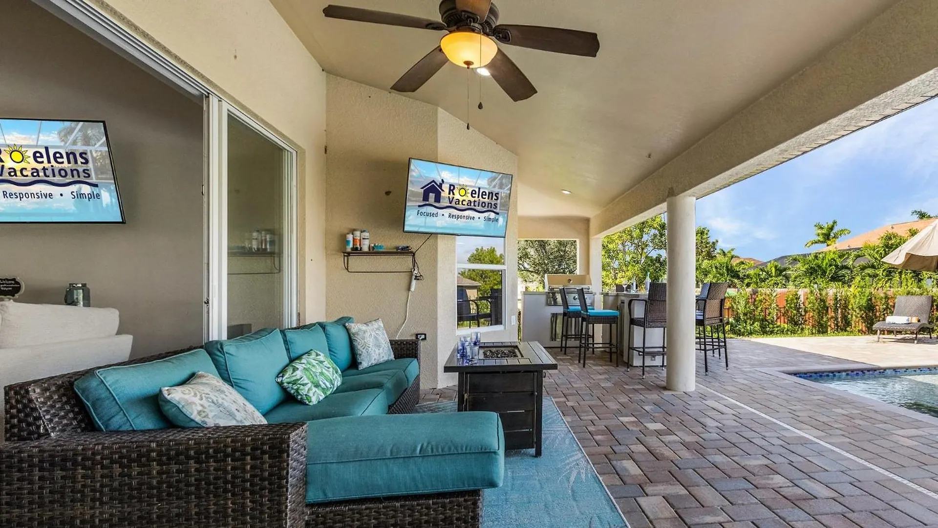 Heated Pool, Hot Tub, Sleeps 6! - Good Times And Tan Lines - Roelens Vacations Holiday home Cape Coral