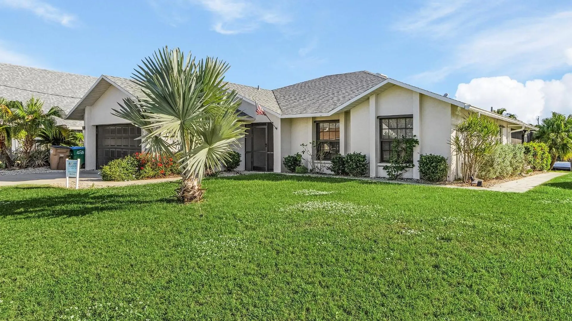 Pet Friendly With Heated Pool & Gulf Access - Coast To Coast Holiday home