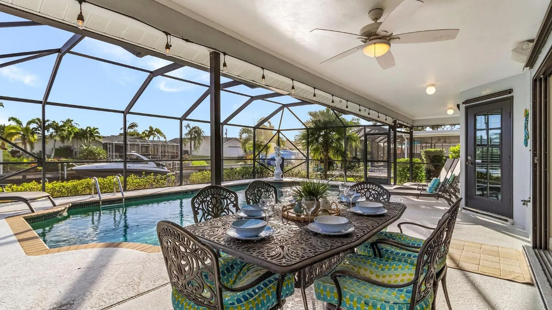 Holiday home Pet Friendly With Heated Pool & Gulf Access - Coast To Coast *