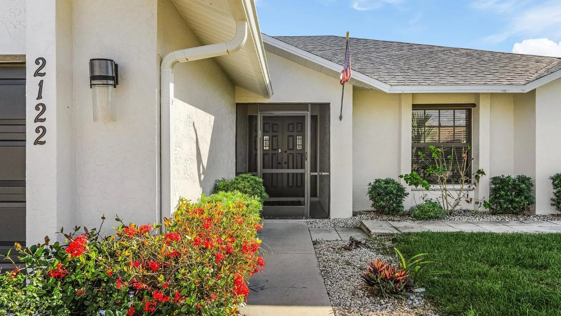 Pet Friendly With Heated Pool & Gulf Access - Coast To Coast Holiday home *