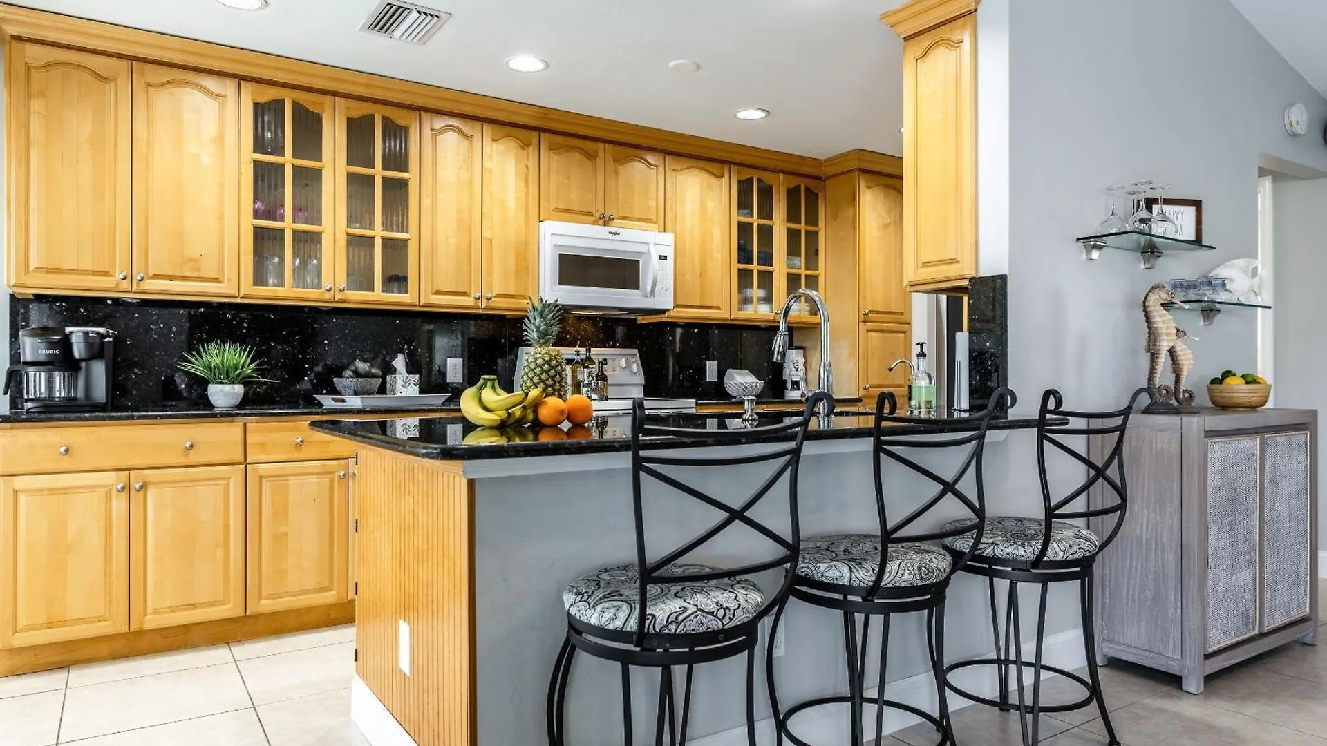 Pet Friendly With Heated Pool & Gulf Access - Coast To Coast Holiday home *