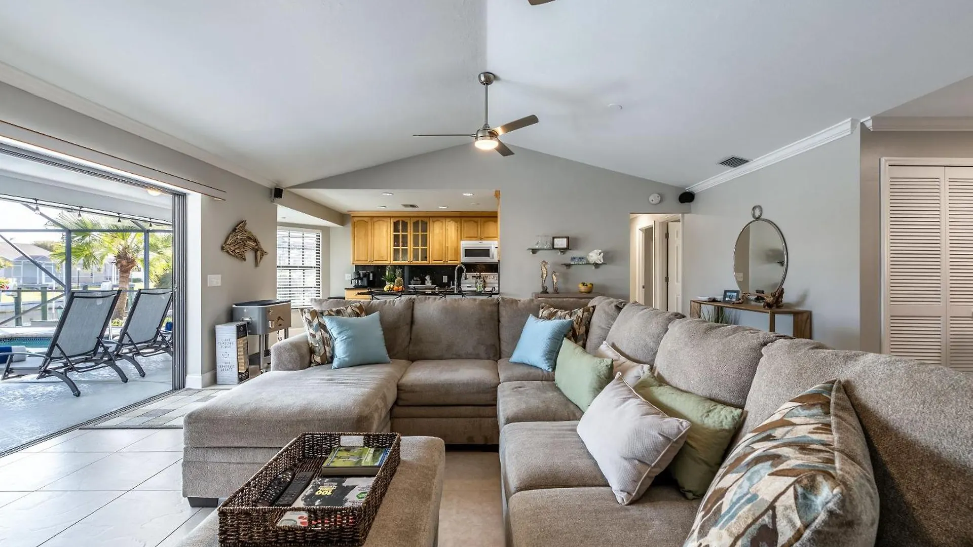 Pet Friendly With Heated Pool & Gulf Access - Coast To Coast Cape Coral